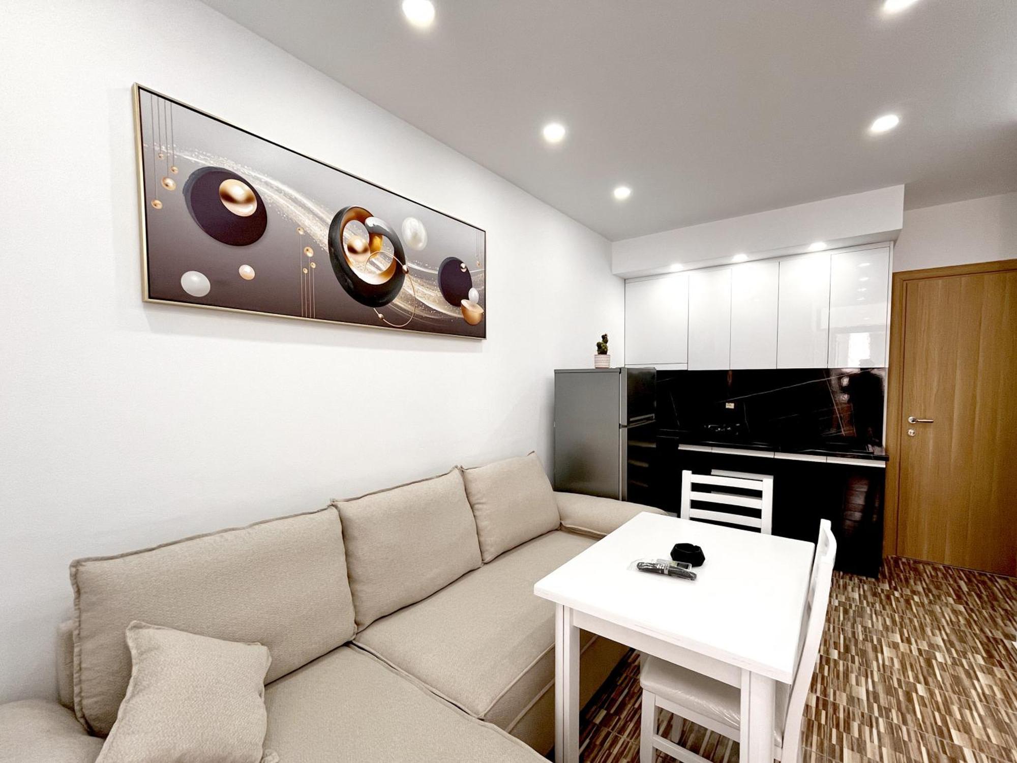 Kam Apartments In The City Center Vlore Ngoại thất bức ảnh